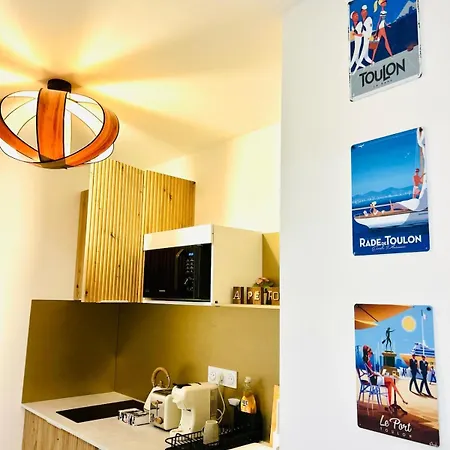 Cosy Hyper Centre Apartment